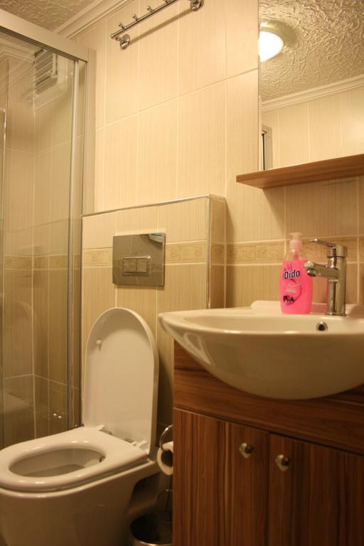 Mete Apartments Istanbul Room photo