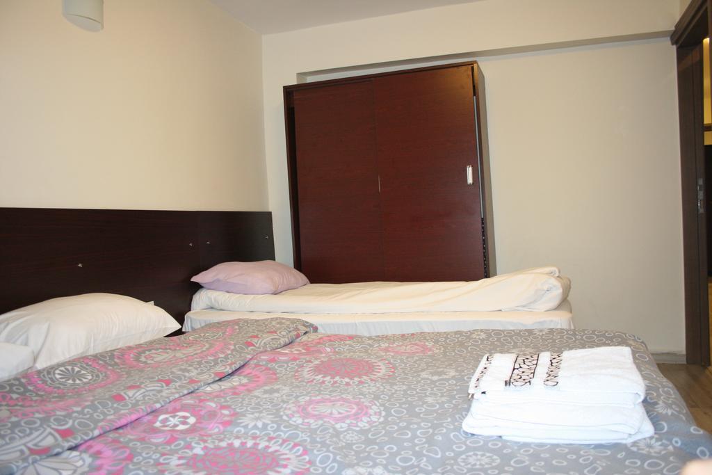 Mete Apartments Istanbul Room photo