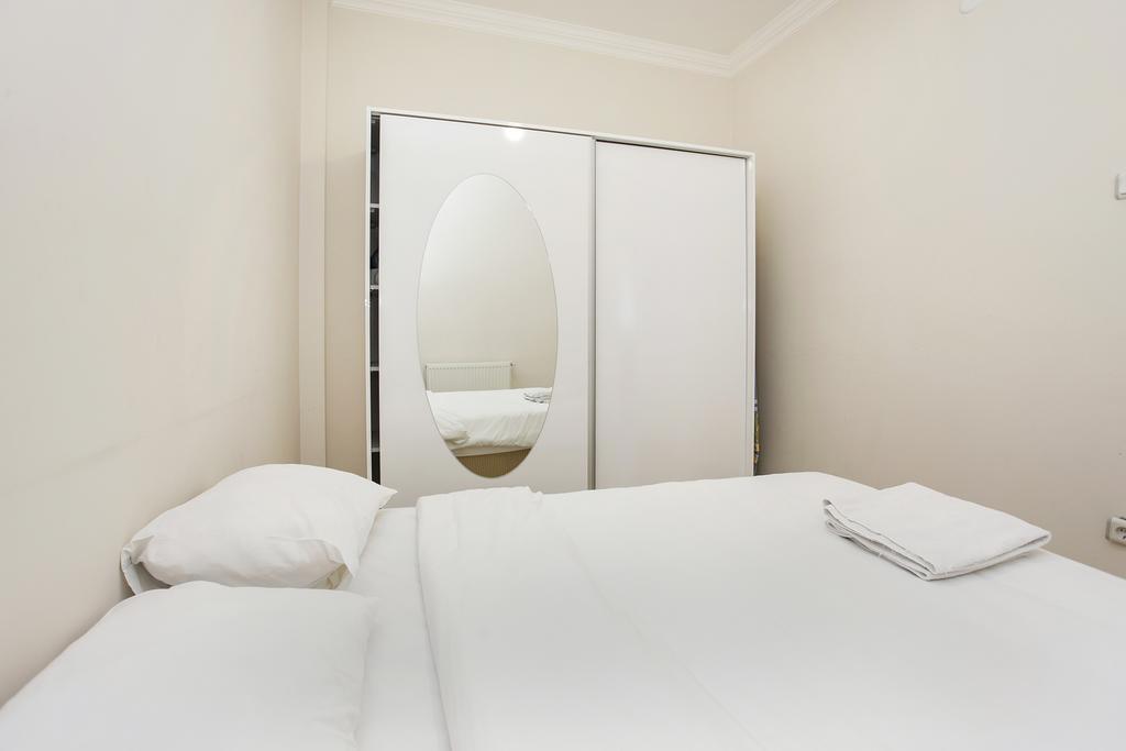Mete Apartments Istanbul Exterior photo