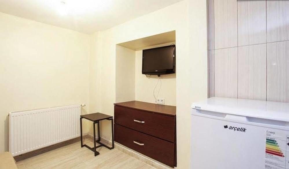 Mete Apartments Istanbul Exterior photo